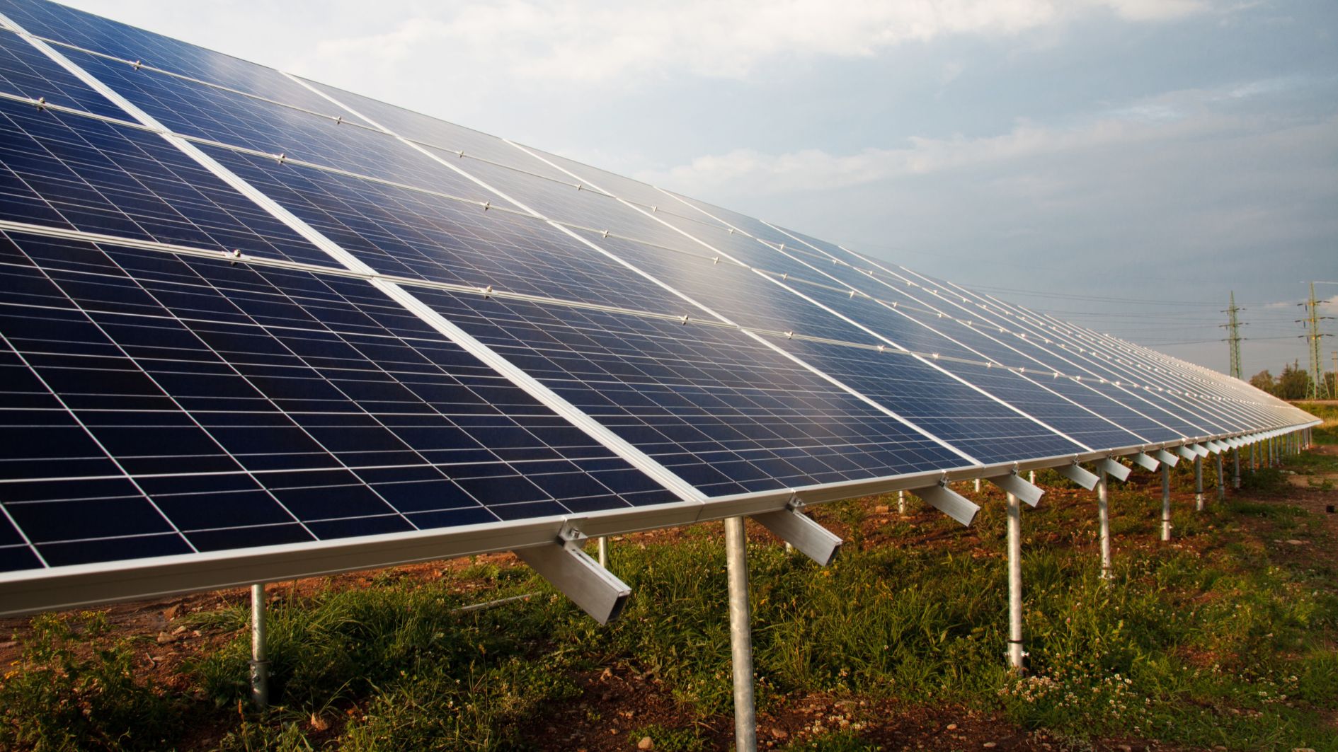 Solar to contribute over 60% of new U.S. electricity generation in 2024