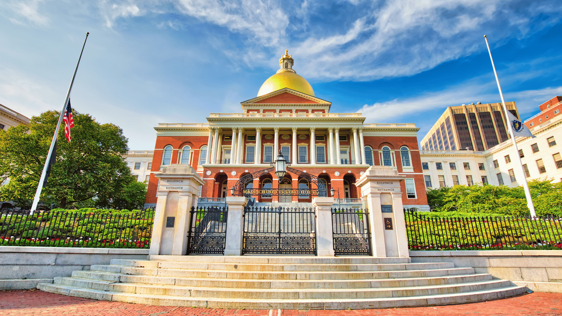 Massachusetts House passes bill to incentivize solar + storage deployment in the state