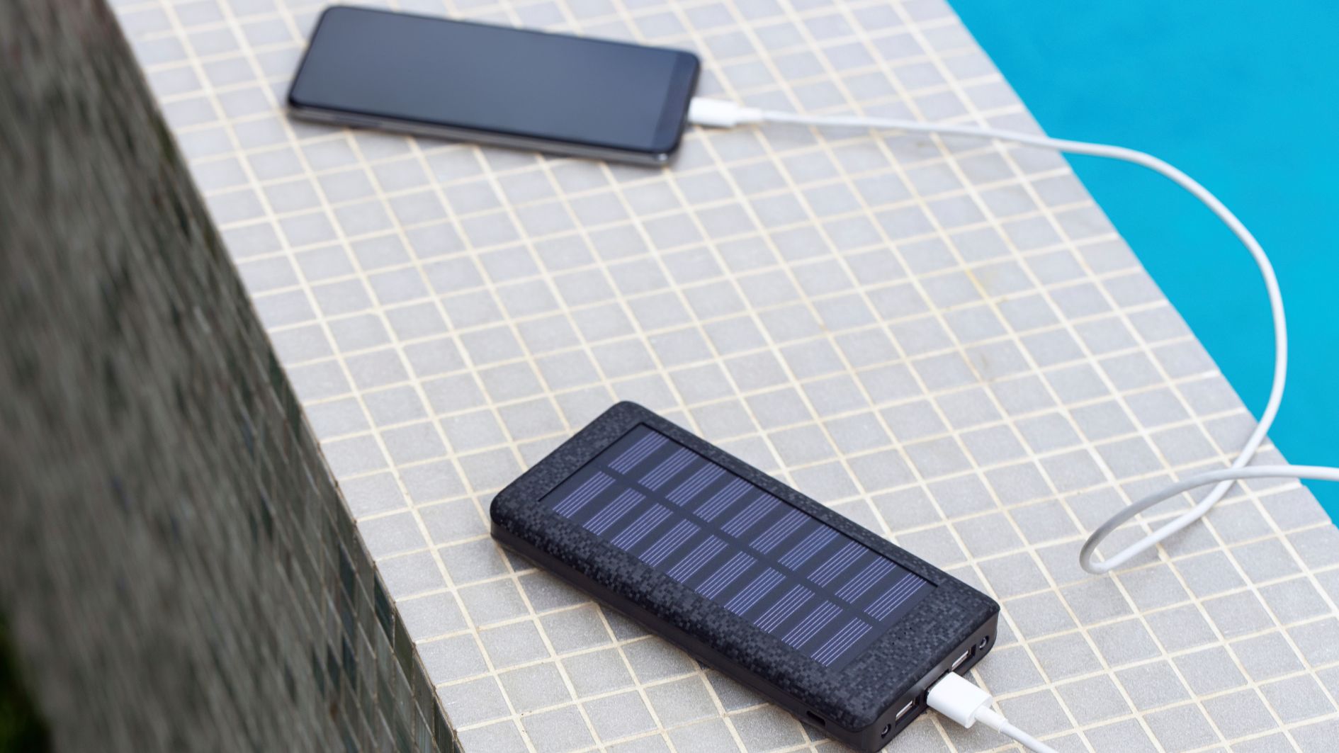 Solar Phone Chargers: Eco-Friendly Charging Solutions