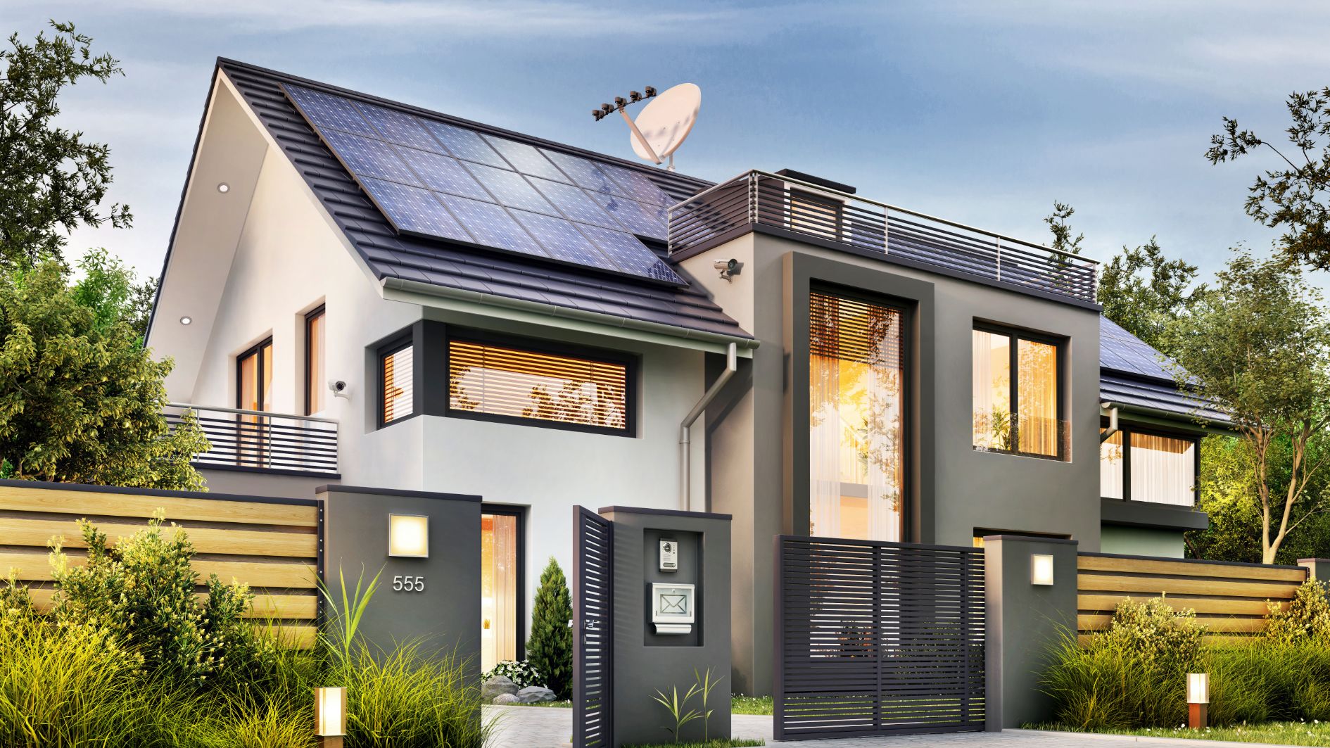 Which Solar Panel Option Suits Your Needs: 60 Cell or 72 Cell?