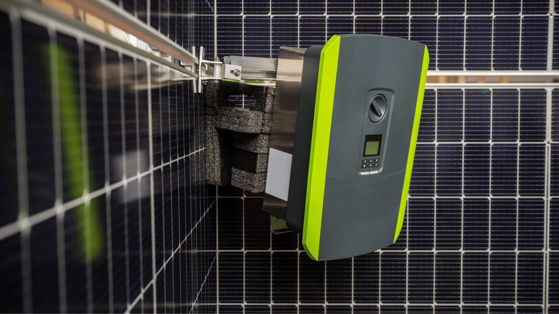 Inverter Efficiency Explained: How to Maximize Solar Energy Output